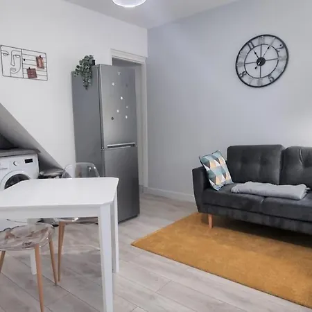 Holiday home Apollinaire - Tres Jolie Maison - Jardin - 3pers Lille