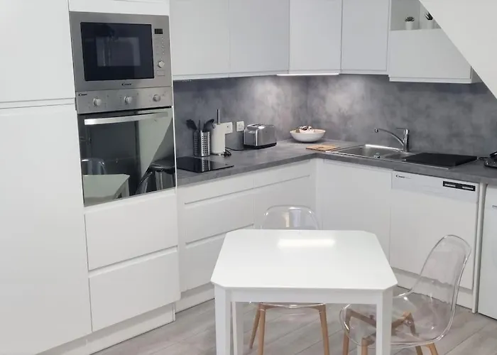 Apollinaire - Tres Jolie Maison - Jardin - 3pers Prázdninový dům *